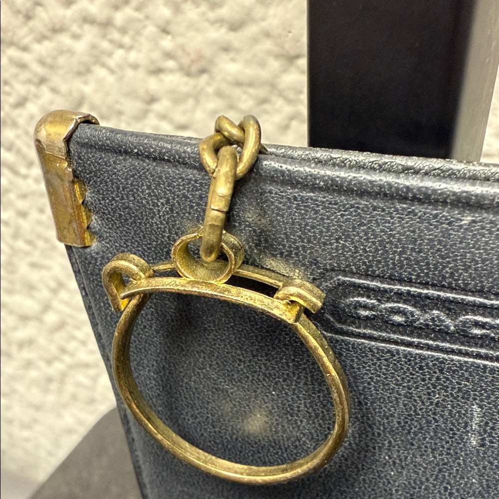 Coach Vintage Navy Leather Squeeze Pouch with Gold Accents - Picture 3 of 10